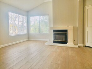 105 Night Heron Ln in Aliso Viejo, CA - Building Photo - Building Photo