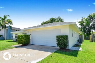 2860 Hancock Dr in Titusville, FL - Foto de edificio - Building Photo