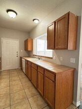 126 Sandstone Dr in Jarrell, TX - Building Photo - Building Photo