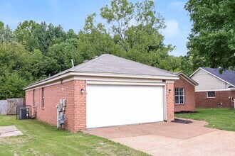 3946 Keynon Dr in Memphis, TN - Building Photo - Building Photo