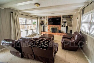 3110 40th St in Lubbock, TX - Building Photo - Building Photo