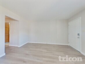 372 Hopkins Dr in Fairfield, CA - Building Photo - Building Photo