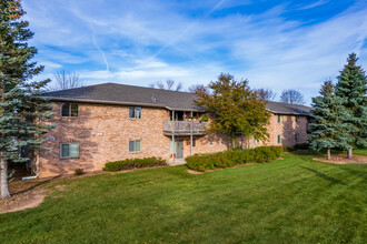 The Sycamore Apartments in Green Bay, WI - Building Photo - Building Photo