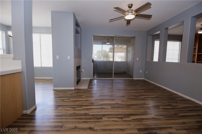 property at 2325 Windmill Pkwy