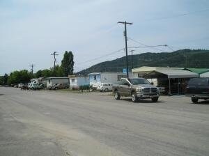 302 Washington Ave in Smelterville, ID - Foto de edificio