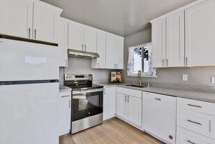 750 Bacon St, Unit 1 in San Francisco, CA - Building Photo
