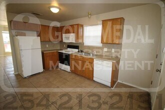 4001 Madison Dr in Killeen, TX - Building Photo - Building Photo