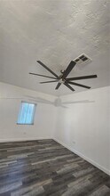 2174 NE 182nd St in North Miami Beach, FL - Building Photo - Building Photo