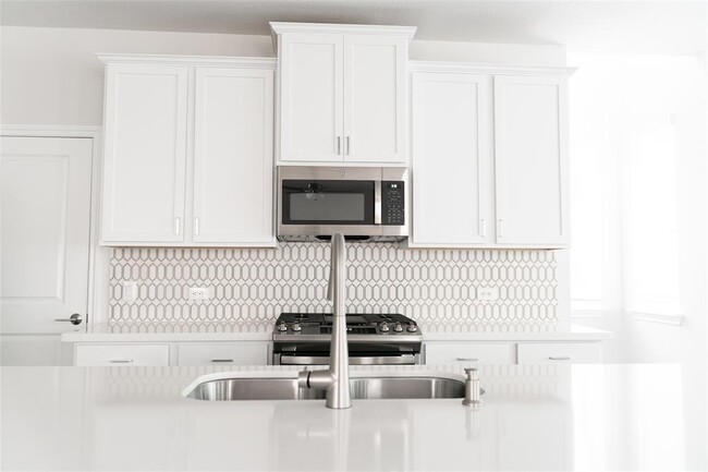 4910 Plum Peach Bend in Austin, TX - Building Photo - Building Photo