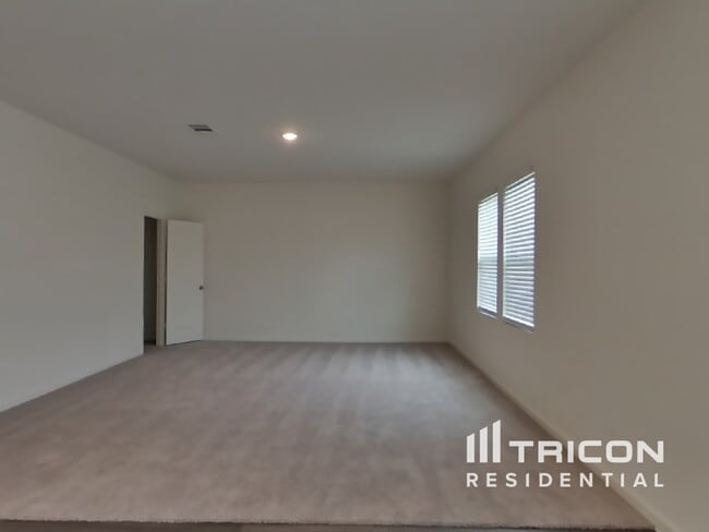 3863 Sunbird Crk Trl in Porter, TX - Building Photo - Building Photo