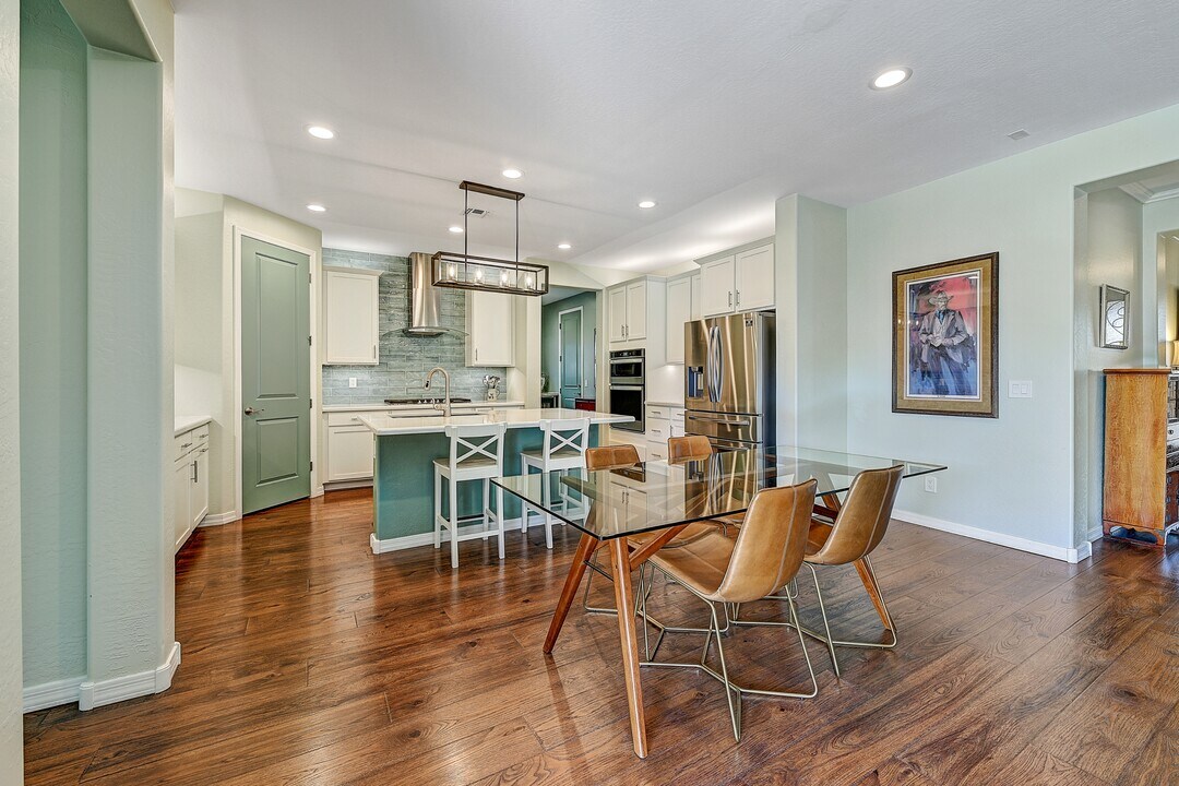 10349 E Tumbleweed Ave in Mesa, AZ - Building Photo