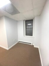 475 Commonwealth Ave, Unit G3 in Boston, MA - Building Photo - Building Photo
