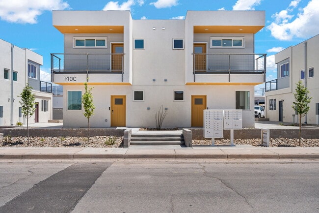 Ocotillo Ridge in Albuquerque, NM - Building Photo - Building Photo