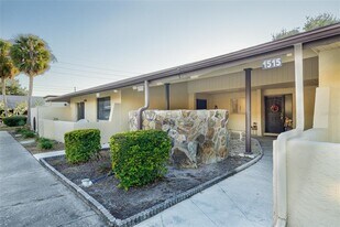 1515 12th Ct SE in Largo, FL - Building Photo