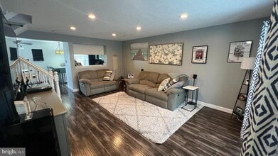 33 Pinehurst Ct in Gloucester Township, NJ - Building Photo - Building Photo