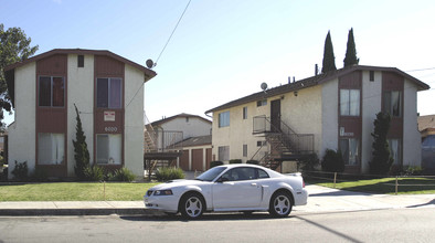 6014-6030 Gifford Ave in Huntington Park, CA - Building Photo - Building Photo