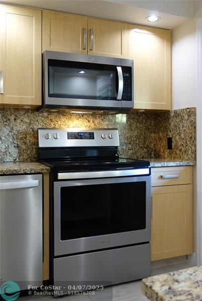 property at 2600 S Course Dr