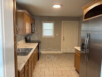 2814 N 27th St photo'