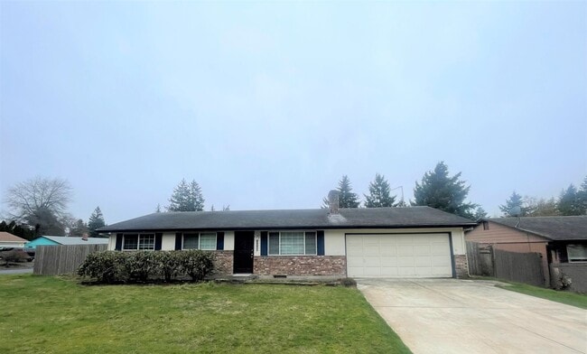 property at 14417 NE 39th St