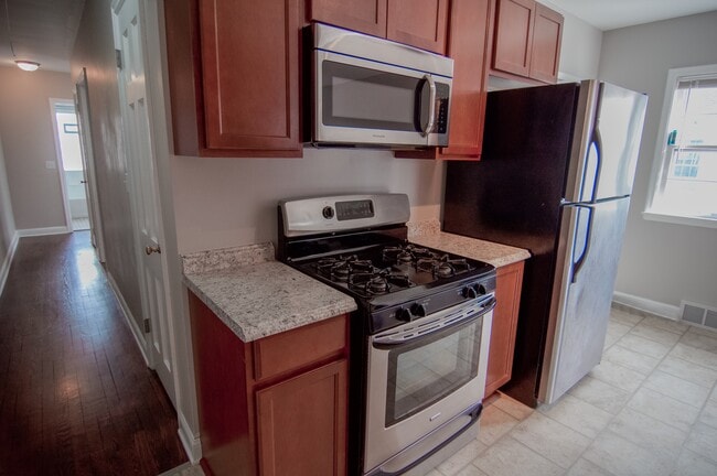 4149 S 32nd Ave, Unit 4151 32nd Ave in Minneapolis, MN - Foto de edificio - Building Photo