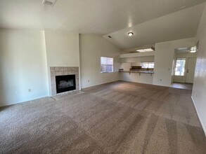 441 N McClure Rd in Modesto, CA - Building Photo - Building Photo