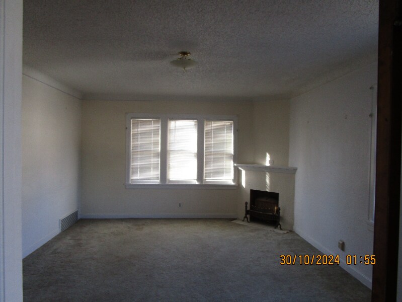 20 Park Dr N in Great Falls, MT - Building Photo
