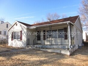 2936 Stewart Ave in Kansas City, KS - Building Photo - Building Photo