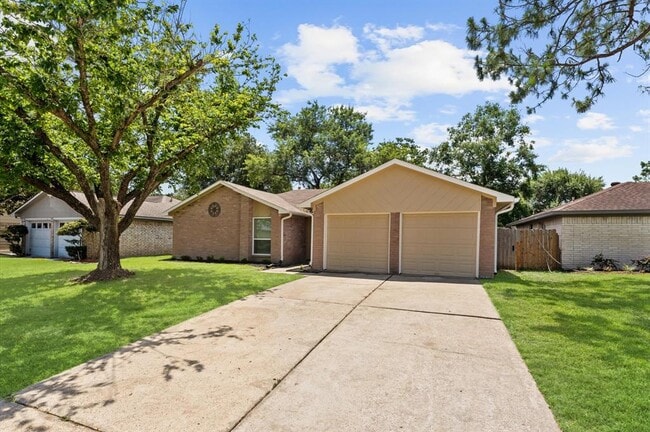property at 418 Ironbark Dr