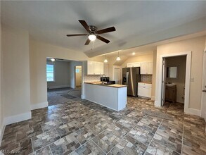 316 Henry Ave in Steubenville, OH - Foto de edificio - Building Photo