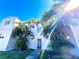 1015 S 17th Ave in Hollywood, FL - Building Photo