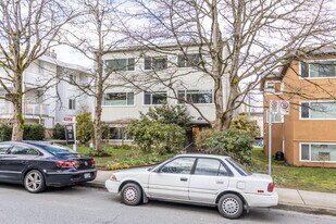 1149 11th Av W in Vancouver, BC - Building Photo