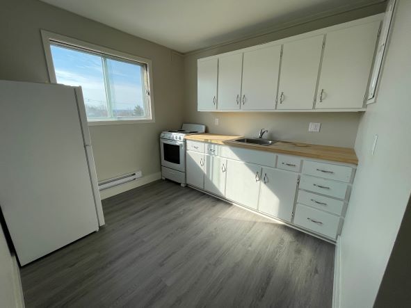 property at 17 Lockwood St