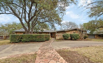2807 Hatley Dr in Austin, TX - Building Photo - Building Photo