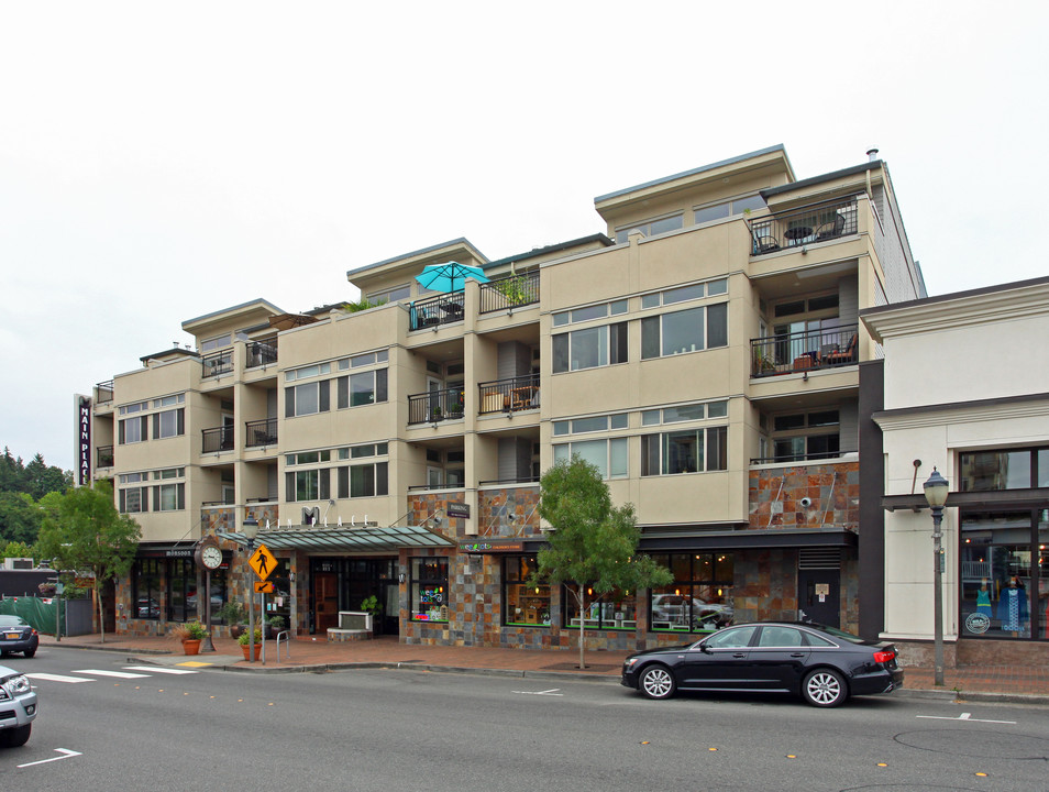 Main Place Apartments in Bellevue, WA - Building Photo