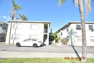 30 Danube Ave in Tampa, FL - Building Photo