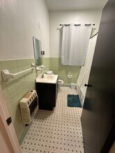 1131 Eastview St in Jackson, MS - Foto de edificio - Building Photo