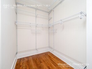 6951 N Ashland Ave in Chicago, IL - Building Photo - Building Photo