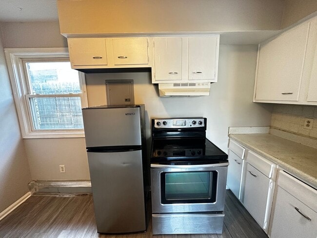 304 S Highland Ave in Columbus, OH - Building Photo - Building Photo