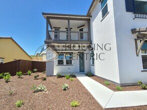 8036 Benevento Dr in El Dorado Hills, CA - Building Photo - Building Photo