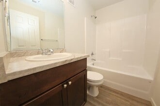 6334 Yellowstone Rd, Unit B in Cheyenne, WY - Building Photo - Building Photo