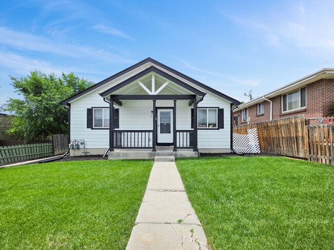 property at 317 Knox Ct