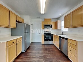 150 Exeter Ct in Winston-Salem, NC - Foto de edificio - Building Photo