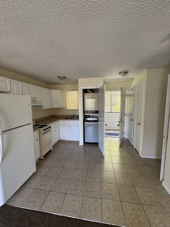 property at 4 Warwick St