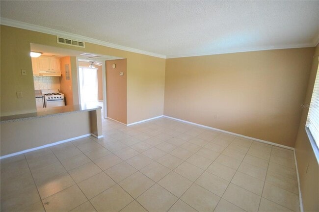 122 Water Front Way in Altamonte Springs, FL - Building Photo - Building Photo