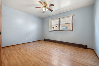 524 Jeffery Ave in Calumet City, IL - Foto de edificio - Building Photo