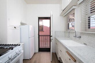 3760 10th Ave in San Diego, CA - Building Photo - Building Photo