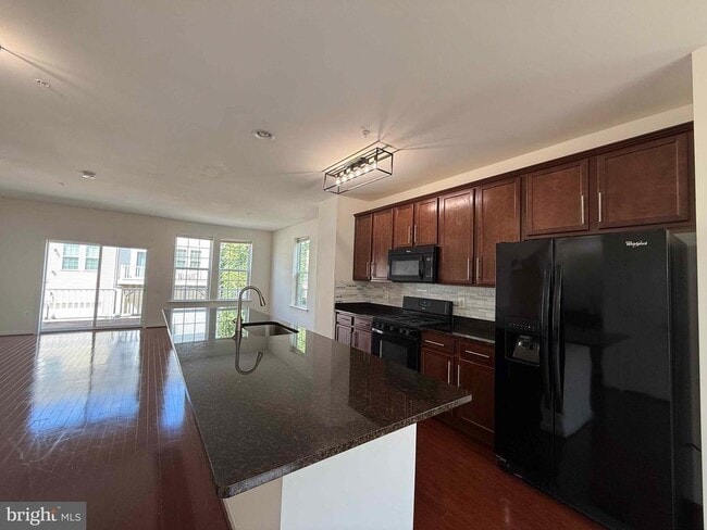12708 Longford Glen Dr in Germantown, MD - Building Photo - Building Photo