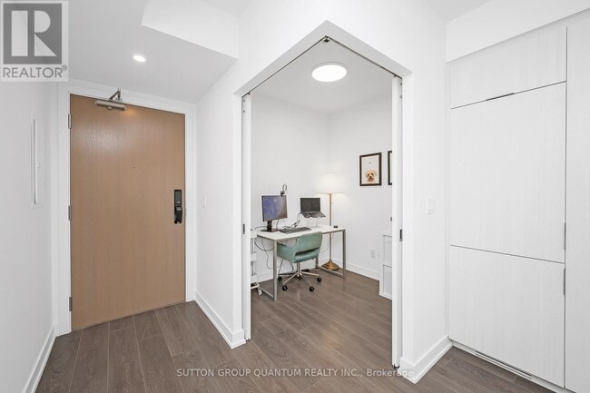 370-1370 Martha St in Burlington, ON - Building Photo - Building Photo