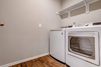 21323 Pne Ml Dr in Roman Forest, TX - Building Photo - Building Photo
