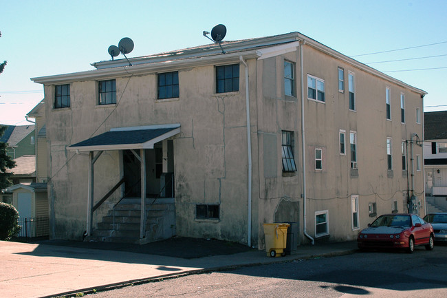 839 N Alter St in Hazleton, PA - Building Photo - Building Photo